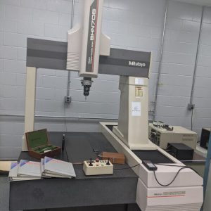 Máy đo CMM Mitutoyo BHN-706 cũ