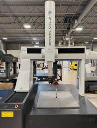 Máy đo 3d CMM Mitutoyo Crysta Apex S 9106 cũ